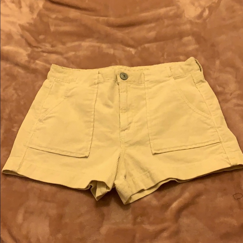 Khaki shorts